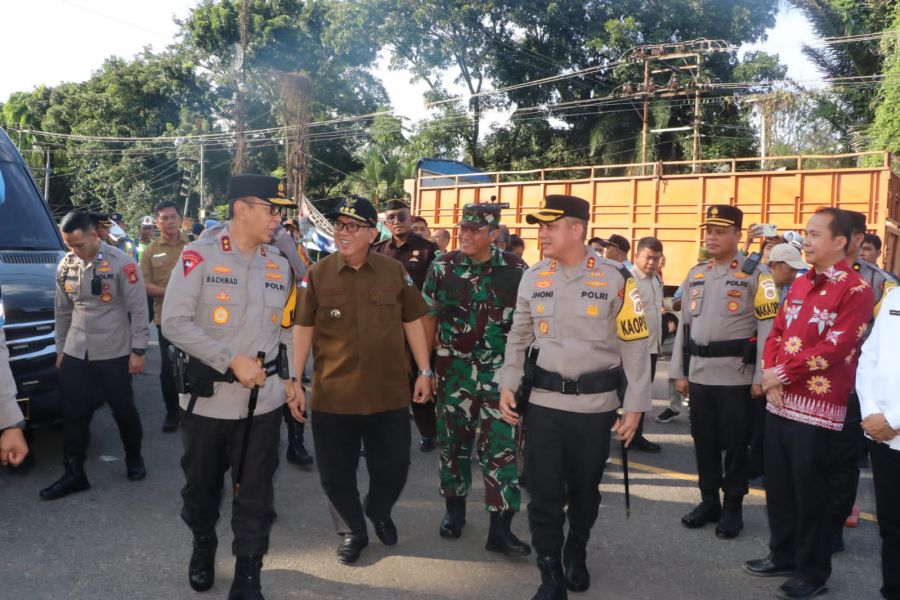 Dandim 0404/ME Nugraha Sambut Kapolda Sumsel Tinjau Pospam Arus Mudik Th 2024 Bersama PJ Bupati