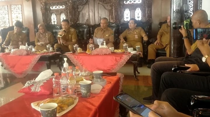 NGOMBE, Ngopi Mbois Elakes Bersama Pj. Wali Kota Malang