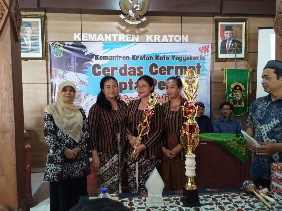 Pokdarwis Kadipaten Raih Juara 1 Lomba Cerdas Cermat
