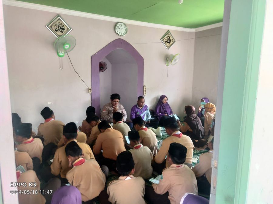 SD Al -Itihad Tukum Kidul Rutinan Istiqosah