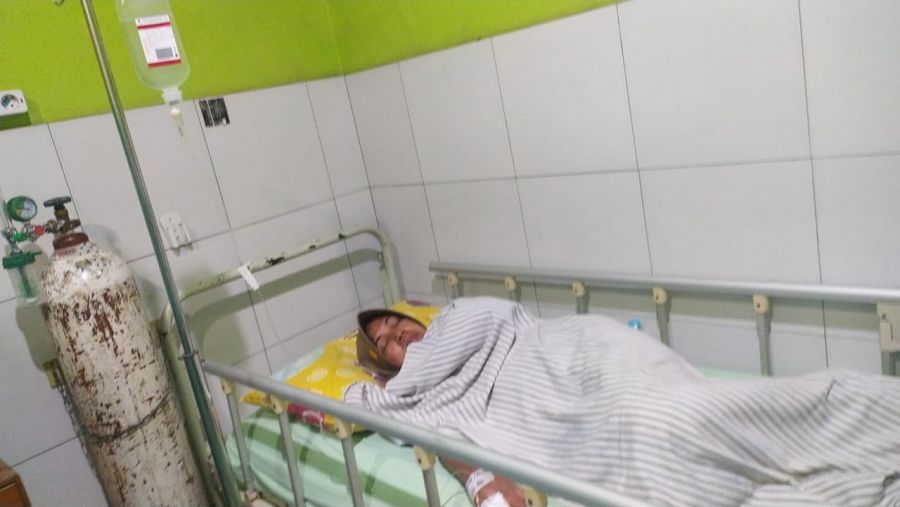 Tengah Malam Sang Istri Pendamping Dibawa Mobil Ambulan Masuk RSI Lumajang